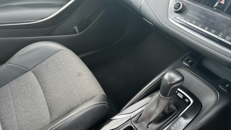 Toyota Corolla 1.8 VVT-i Hybrid Design 5dr CVT [Panoramic Roof] Hybrid Hatchback